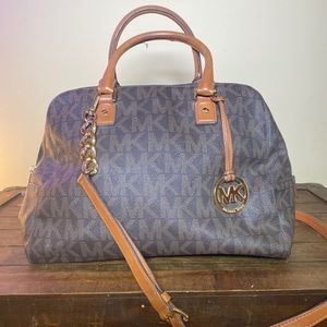 Michael Kors Medium Bag Purse preowned